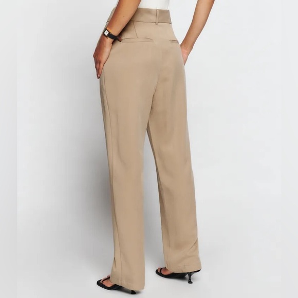 Reformation Lucas Pant Khaki Pleated - Picture 3 of 12